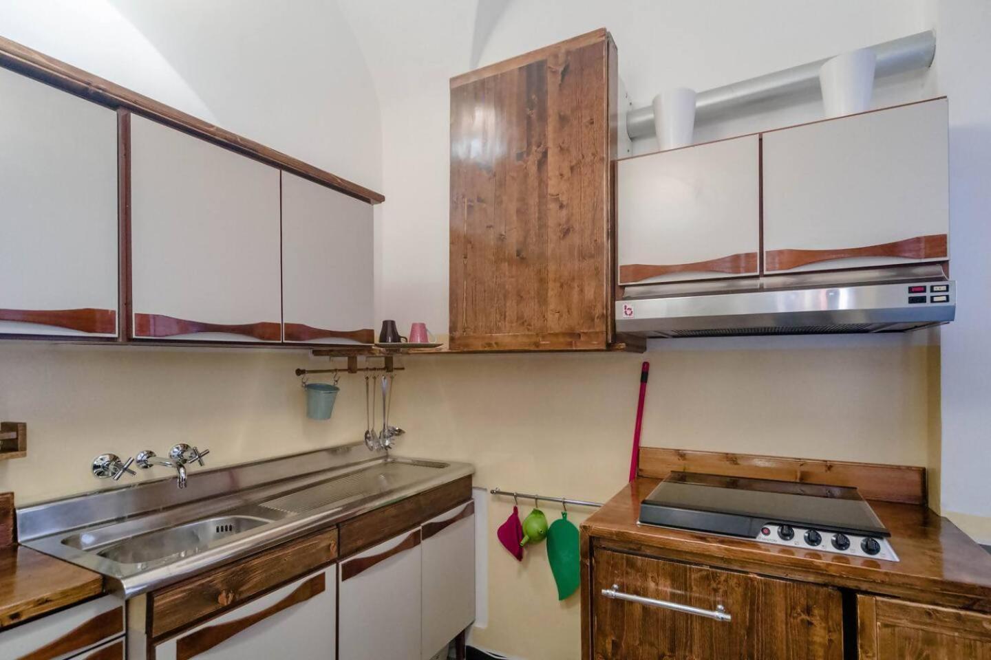 Appartement Lovingenoa Old Stone Extérieur photo